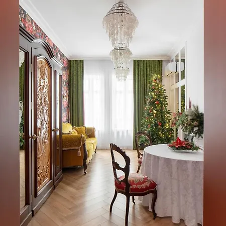Aparthotel Mola Mola 4*