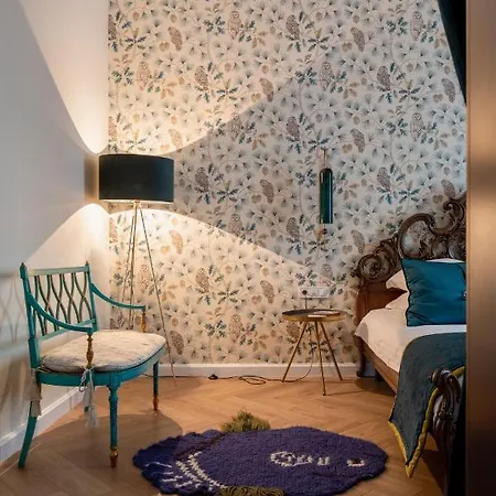 Mola Mola 4* Lviv