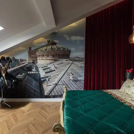Mola Mola Aparthotel Lviv