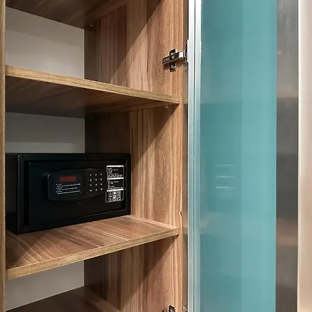 Mola Mola Apartmanhotel 4*