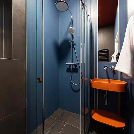 Mola Mola Aparthotel Lviv