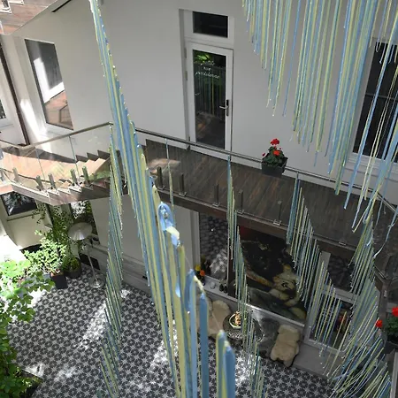 Mola Mola Aparthotel