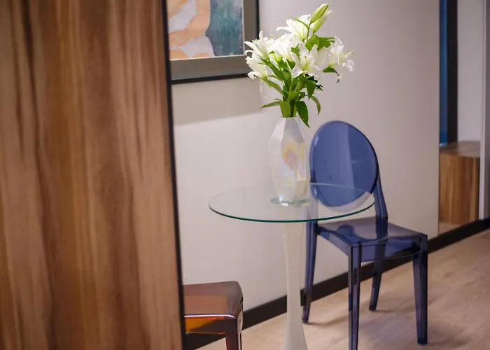 Aparthotel Mola Mola Lviv