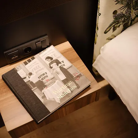 Mola Mola Apart-hotel Lviv