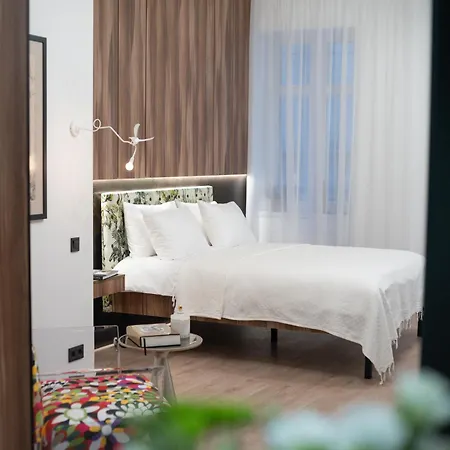 Mola Mola Lejlighedshotel 4*
